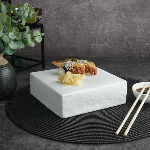 Блюдо для подачи 16*5,4 см,фарфор,белый цвет, матовая поверхность, 