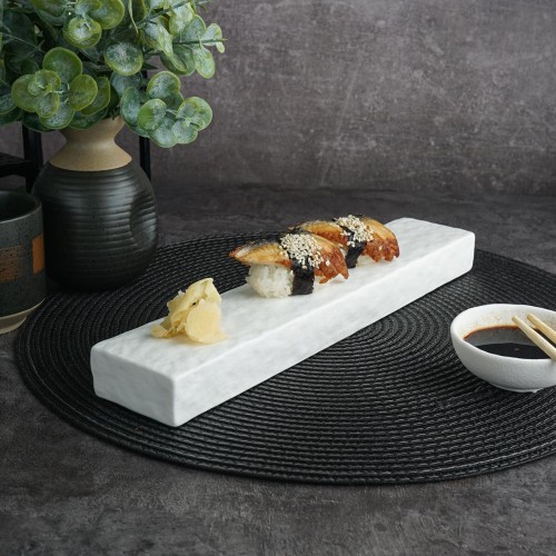 Блюдо для подачи 30*6*3 см,фарфор,белый цвет, матовая поверхность, 