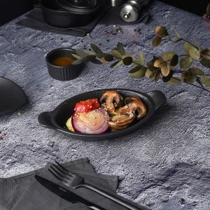 Блюдо для подачи и запекания  Black Raw Steller 18,5*12,5*3,5 см, P.L. Proff Cuisine